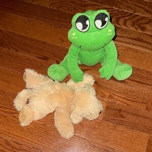 Green Plush Frog and Beige Puppy Stuffed Animal Toys for Kids